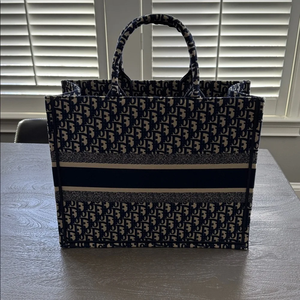 NWOT CD Book Tote, navy and cream, 13” H x 16” W x 6” D - Picture 2 of 6